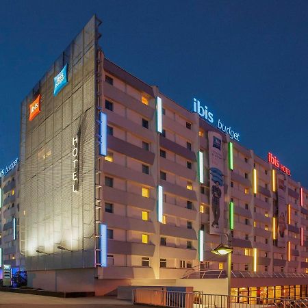 Ibis Budget - Porte De Баньоле Экстерьер фото