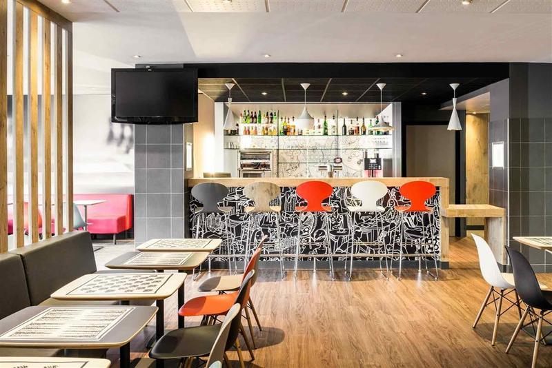 Ibis Budget - Porte De Баньоле Экстерьер фото
