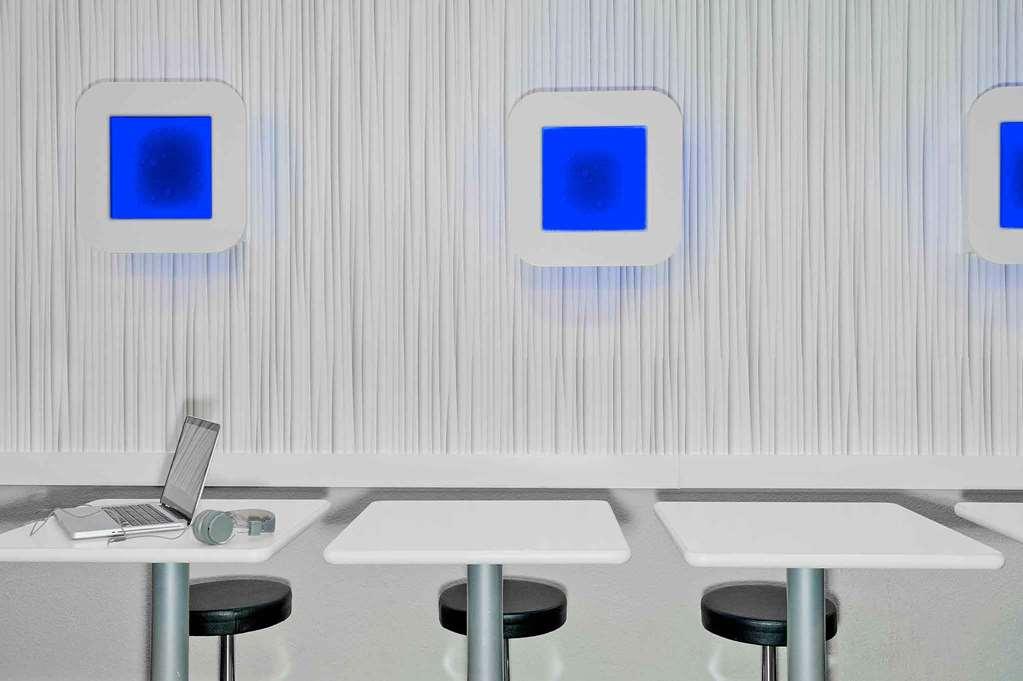 Ibis Budget - Porte De Баньоле Удобства фото