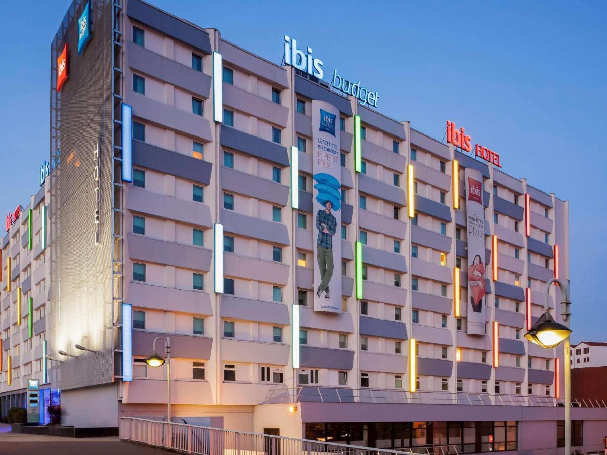 Ibis Budget - Porte De Баньоле Экстерьер фото